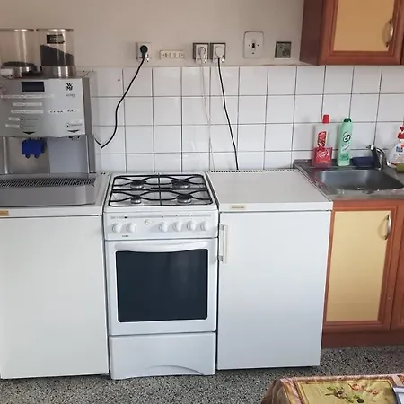KEMP a stanování na faře Javorník Exteriér fotografie