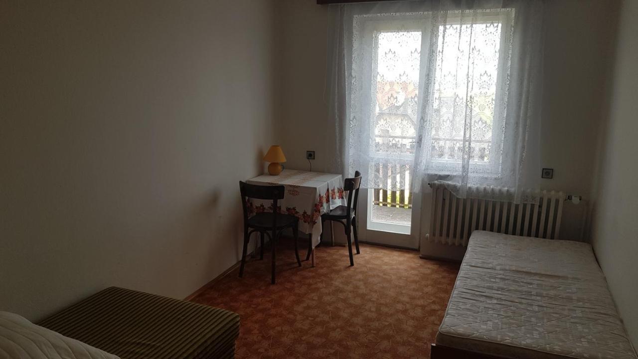 A Stanovani Na Fare Apartment Javornik (Olomouc)